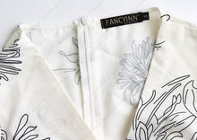 Load image into Gallery viewer, Women&#39;s Deep V Neck Short Sleeve Floral Prints Crossover Belted Midi Wrap Dress
